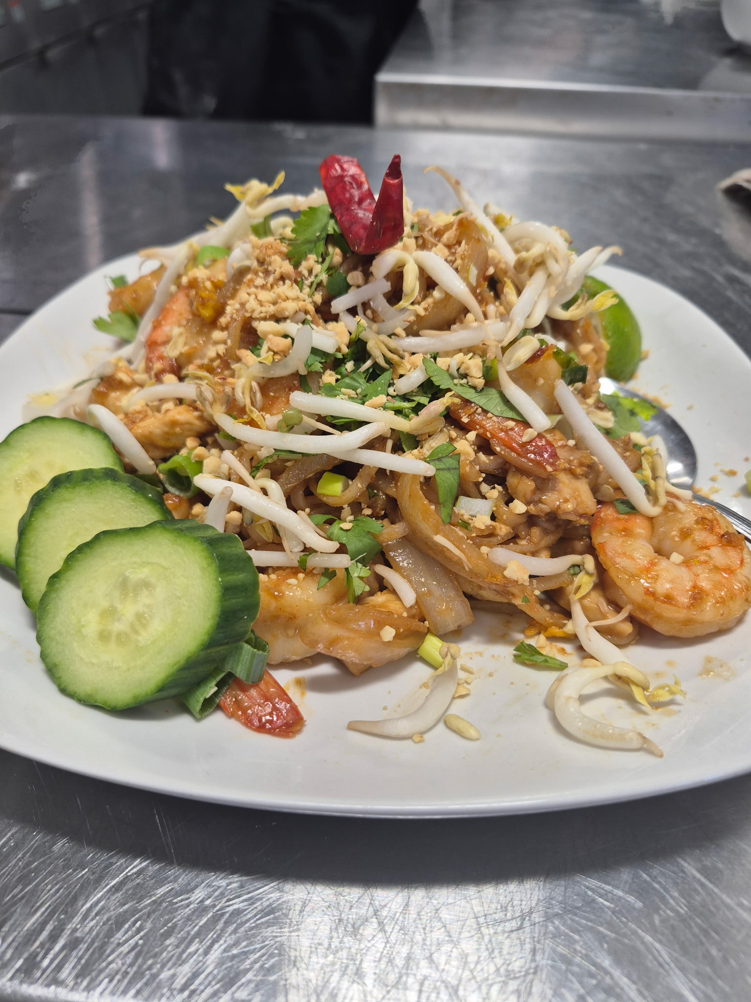 Kiki's Shrimp Pad Thai